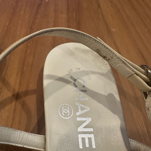 Chanel Beige Sandals with Logo Accent - Picture 6 of 8
